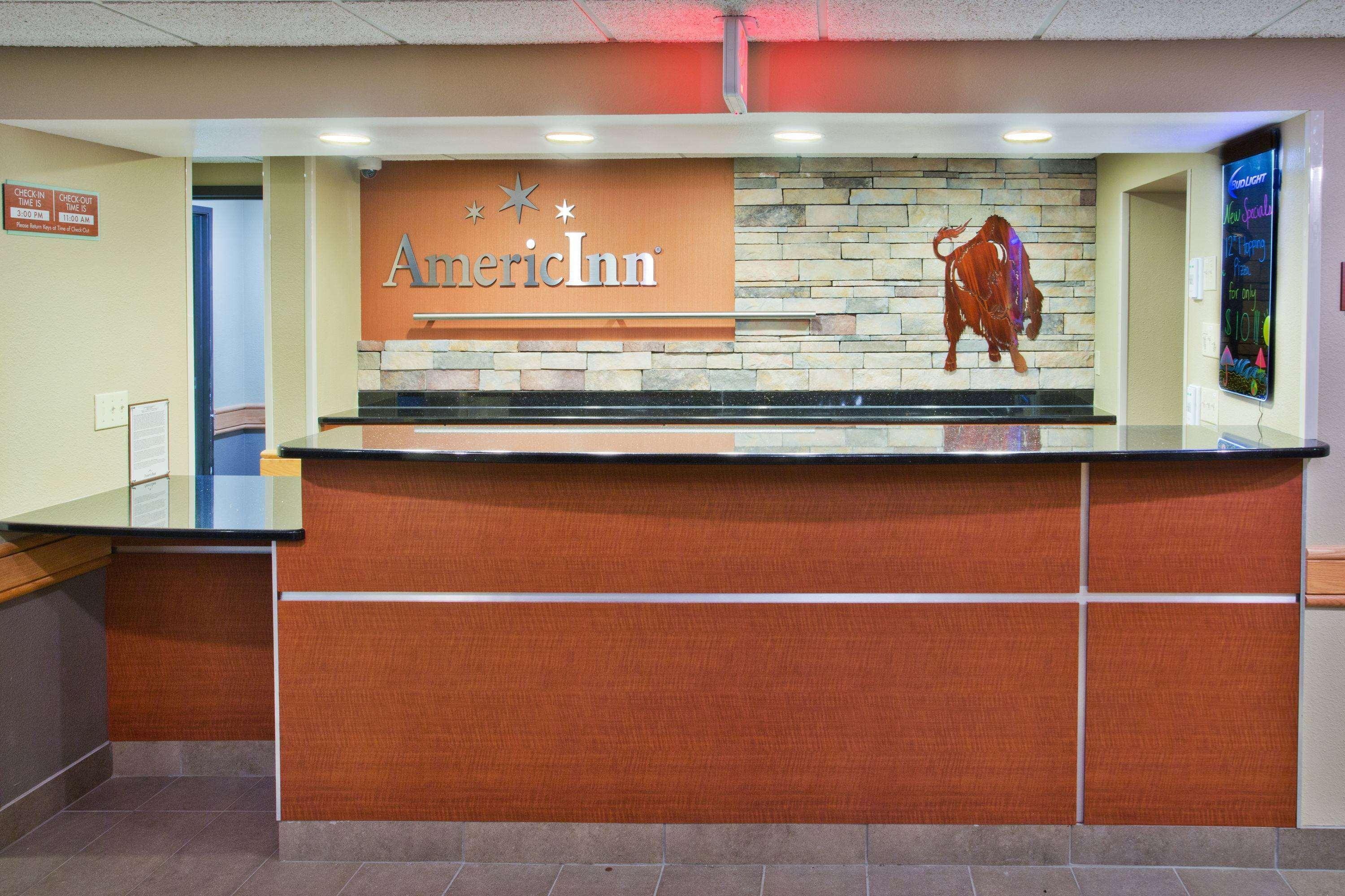 Americinn By Wyndham Grand Forks Kültér fotó